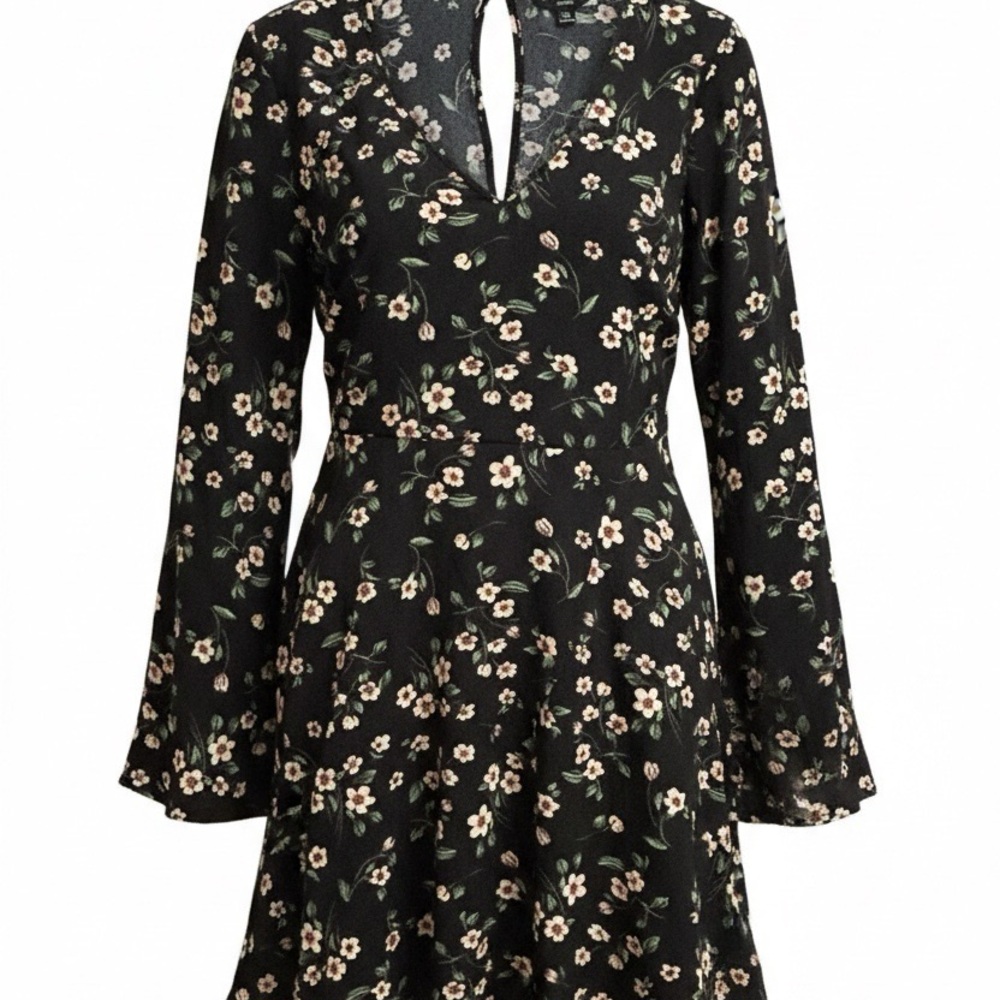 Women’s long sleeve dress